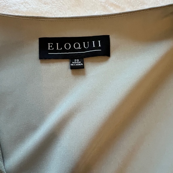 Tie Bodice Romper With Flutter Sleeves (NWT) - Picture 6 of 9